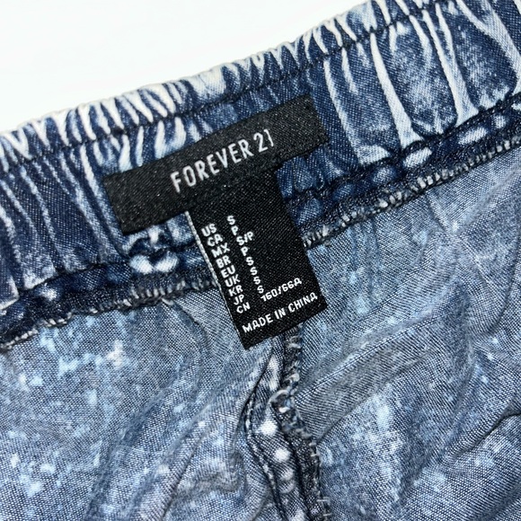 Forever 21 shorts - Picture 4 of 4